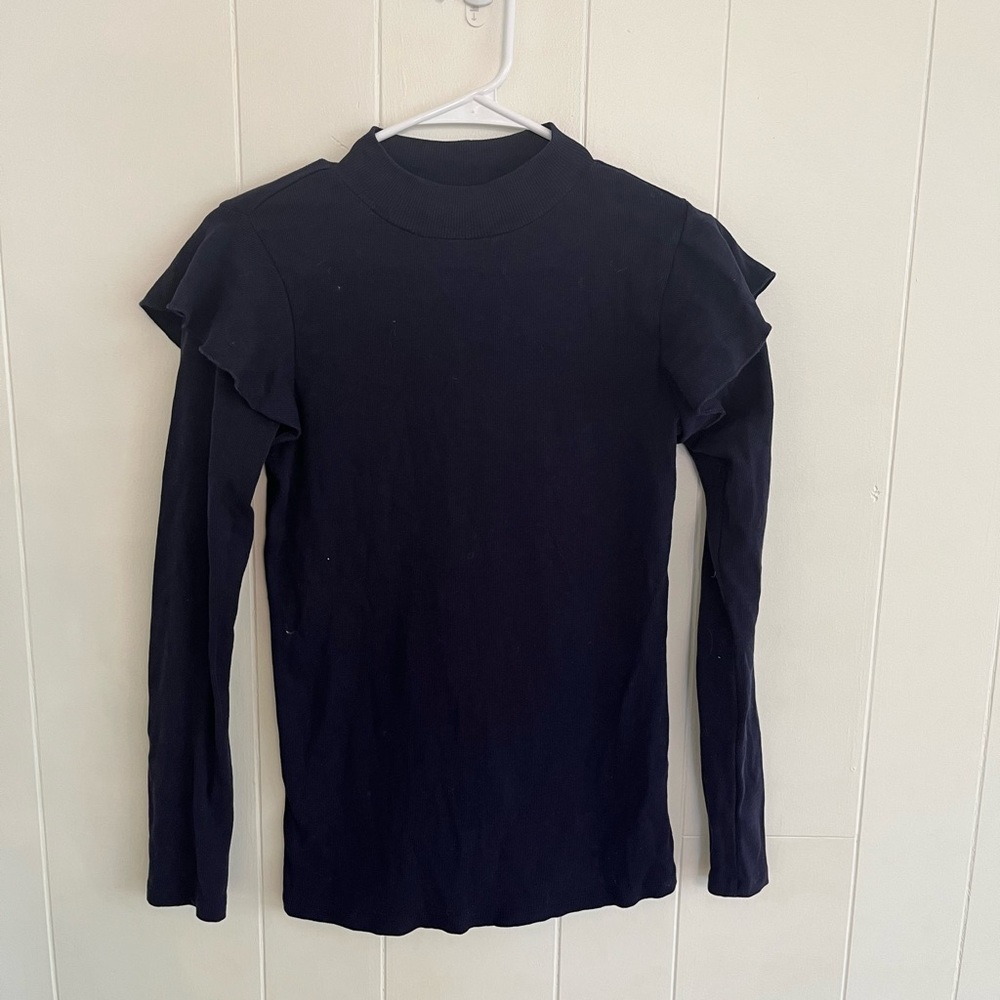 Crown & Ivy Top